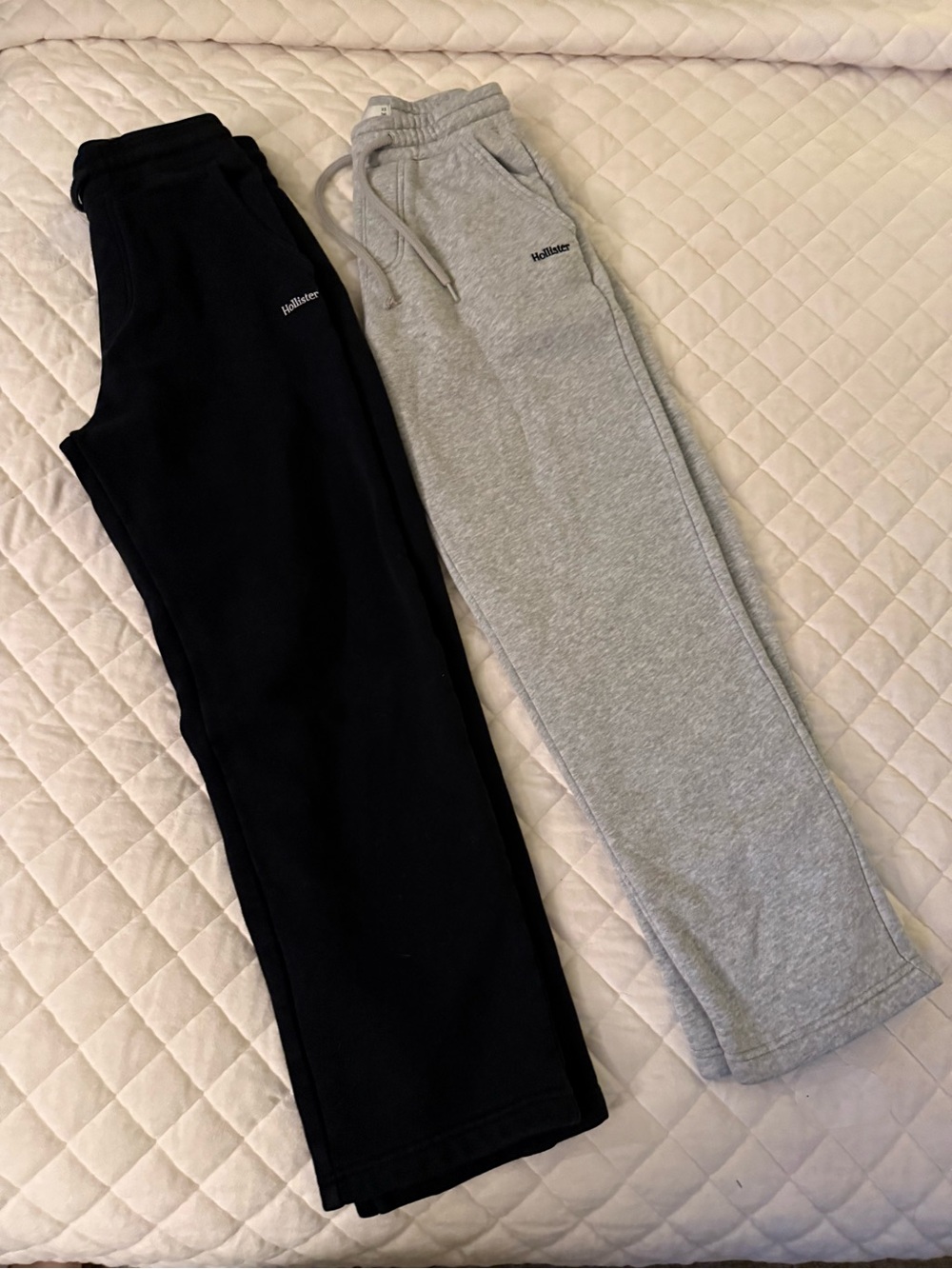 Hollister Men’s XS Tall Black & Gray Sweatpants (2)